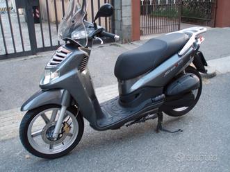 Sym Scooter Sym Hd 200 Usato Sym Hd 200 Vendita In Moto E Scooter