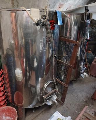 botti vino in acciaio inox 