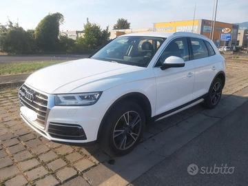 Audi Q5 TDI 20Bus.Design s.tronic 190CV come nuova