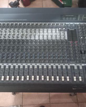 mixer Phonic 22 tracce