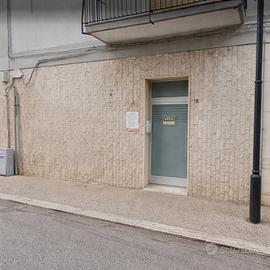 Locale commerciale Francavilla Fontana