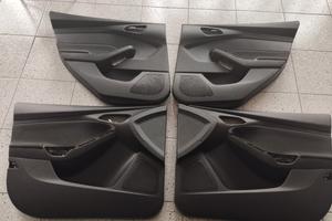 Ford Focus mk3.5 4 Pannelli Porta Berlina e/o SW