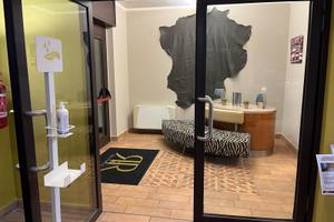 Locale commerciale completamente ristrutturato