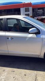 HYUNDAI I 20 PORTA ANTERIORE DX