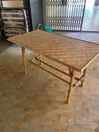 Tavolo in vimini