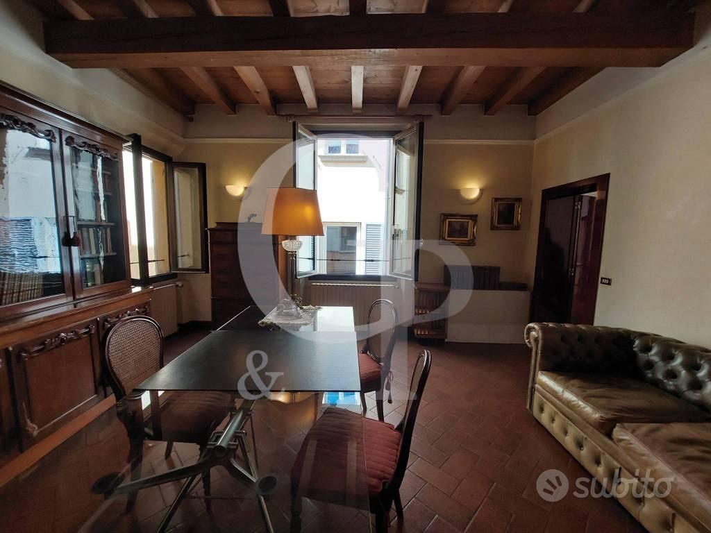Immobile di 294 m² con più di 5 locali a Bologna - Vista 4
