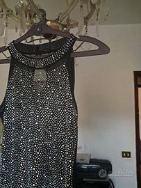 vestito o maglia lunga elegante