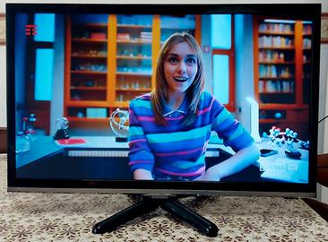 Tv Samsung 22 pollici full-hd decoder interno.