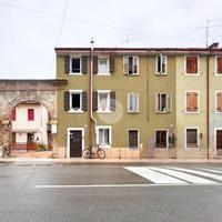 CASA INDIPENDENTE A VERONA