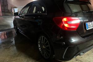 Classe  a  200  benzina 1.6 cc 156cv