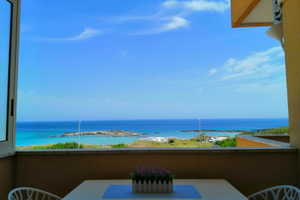 Fronte spiaggia di sabbia con box auto Otranto