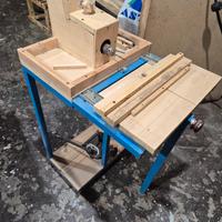 atrezzo x gabbie  più fresatrice  €250