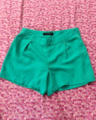 Short verde smeraldo