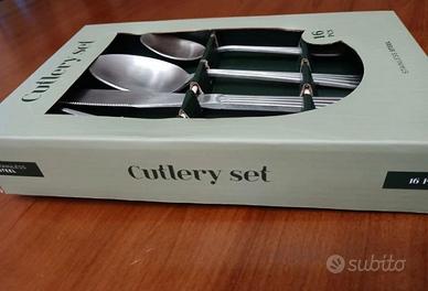 set da 16 pezzi in acciaio 