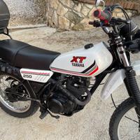 Yamaha XT 240 - 1982
