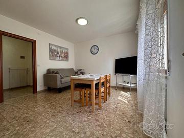 SPAZIOSO APPARTAMENTO VICINO AL CENTRO - RECENT...