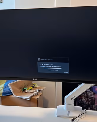 Dell UltraSharp U4919DW 49" Curvo Dual QHD