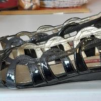 Scarpe donna in vernice 