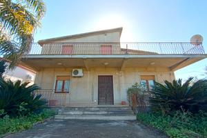 Casa in campagna con ampi spazi - Rif. 376