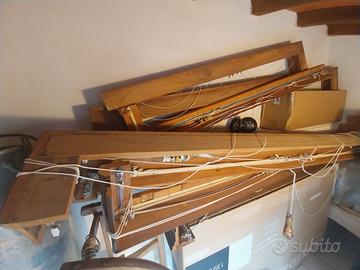 Mantovane in legno per tende vecchio stile