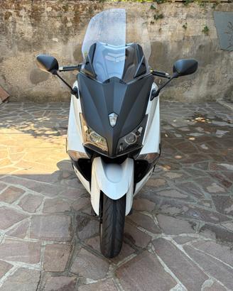 Tmax 530
