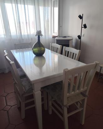 Tavolo e sedie tecnolegno