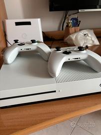 Xbox One S + 2 controller + 4 giochi