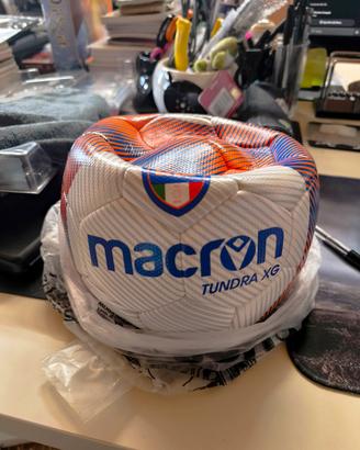 NUOVO Pallone MACRON Tundra XG - calcio a 5 
