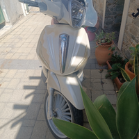 Piaggio Beverly 300