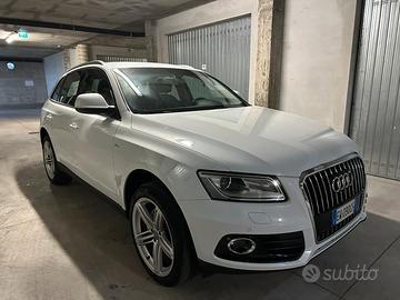 Q5 2.0 190 cv  S line