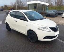 Lancia Ypsilon 1.2 69 CV 5 porte Ecochic Silver