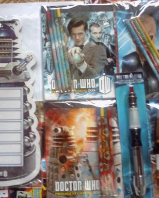Dr Who lavagna,block notes,cacciavite sonico,carte