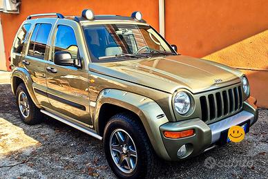 Jeep Cherokee 2.8crd automatica