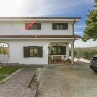 VILLA SINGOLA A FONTE NUOVA