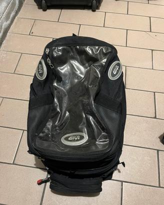 Zaino magnetico per moto Givi