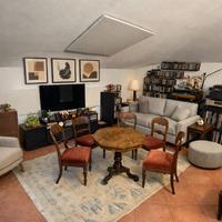 Tavolino intarsiato ottagonale 5 sedie abbinate