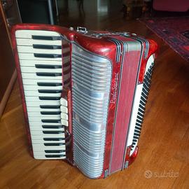 SUPER: Fisarmonica Paolo Soprani 41/120 