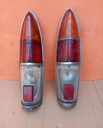 Fiat 1800/2300: COPPIA FANALI POSTERIORI 