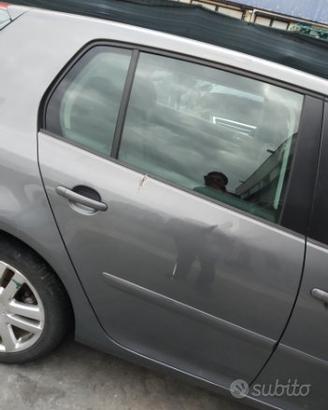 Porta posteriore dx vw golf 5