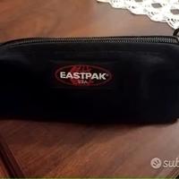 Astuccio scolastico Eastpak nero 