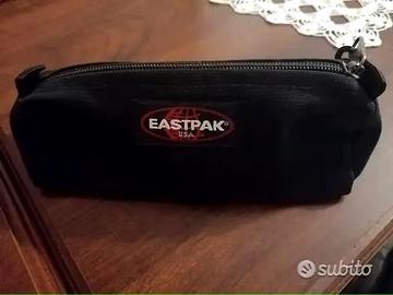 Astuccio scolastico Eastpak nero 