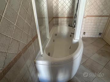 Vasca idromassaggio orizzontale