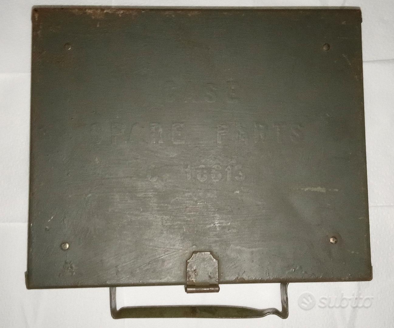 Cassetta US Army WW2 Case spare parts - Collezionismo In vendita a Ferrara
