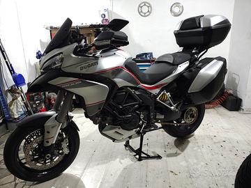DUCATI multistrada 1200s