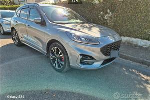 Kuga stline X