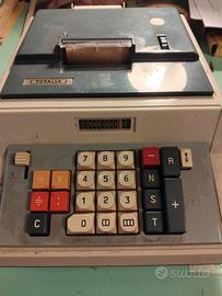 Calcolatrice TOTALIA anni '60