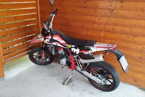 Motto SWM SM 125 R