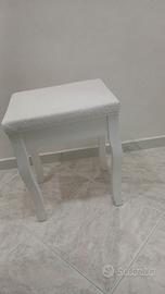 Sgabello stile shabby chic