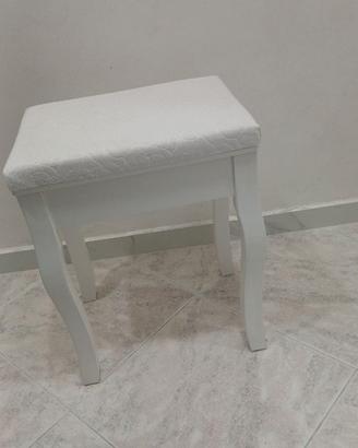 Sgabello stile shabby chic