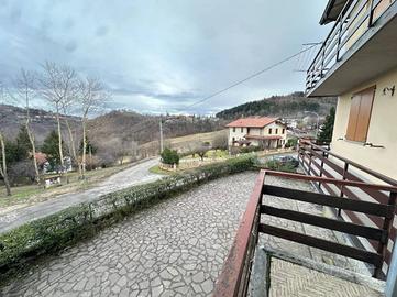 Villetta a schiera di 150 m² con 4 locali e box au